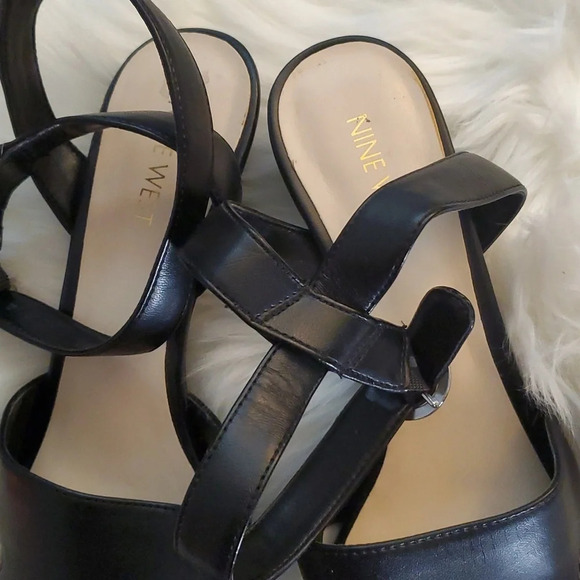 Nine West Black Lavonda Kitten Heels & Back Criss Cross Ankle Straps - Picture 3 of 9